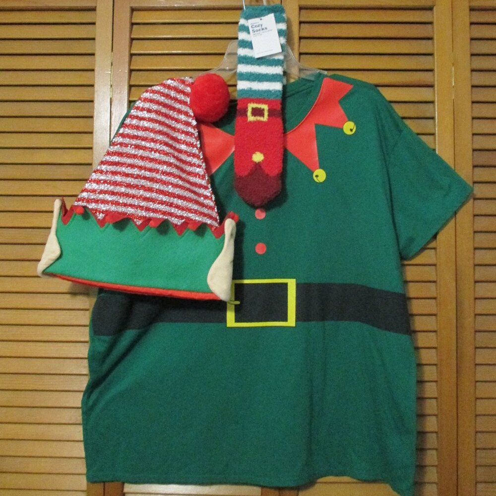 North Pole Trading Co  Elf top, hat & new socks outfit Christmas like new sz XXL